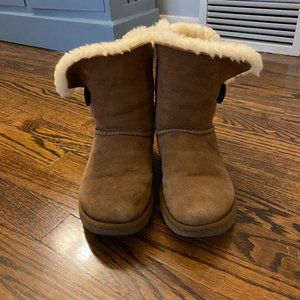 Ugg Button side boots